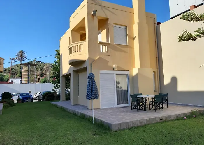 Platanias House On The Beach